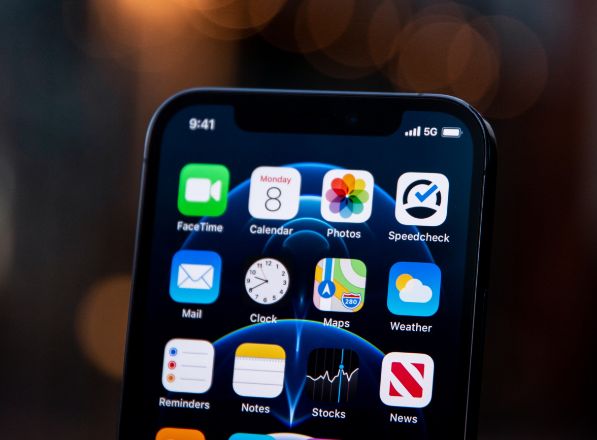 隆回苹果手机维修分享为什么 iPhone 12 在冬季会自动关机 
